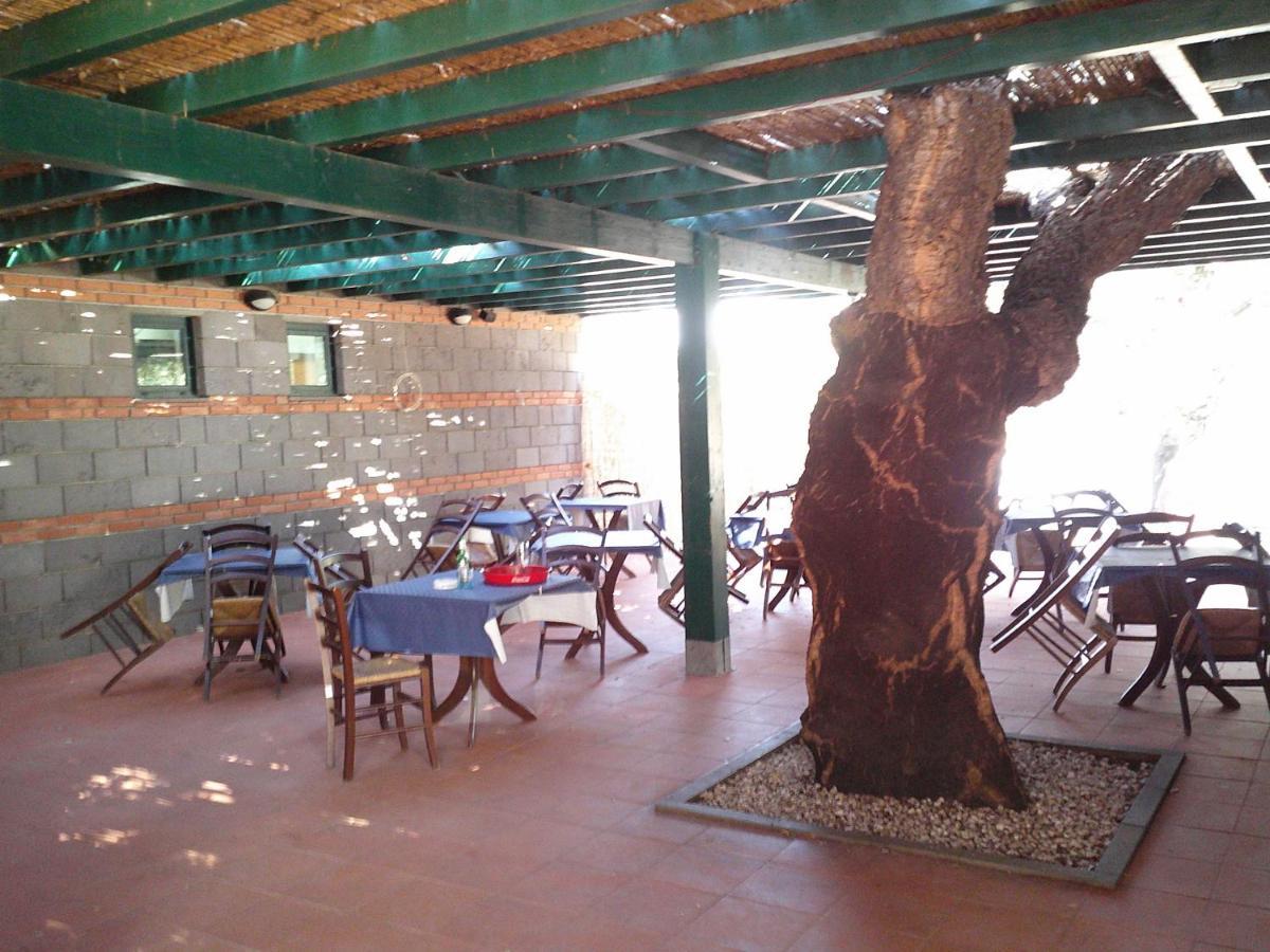 Nuraghe Ruiu Camping & Bungalow Norbello Buitenkant foto