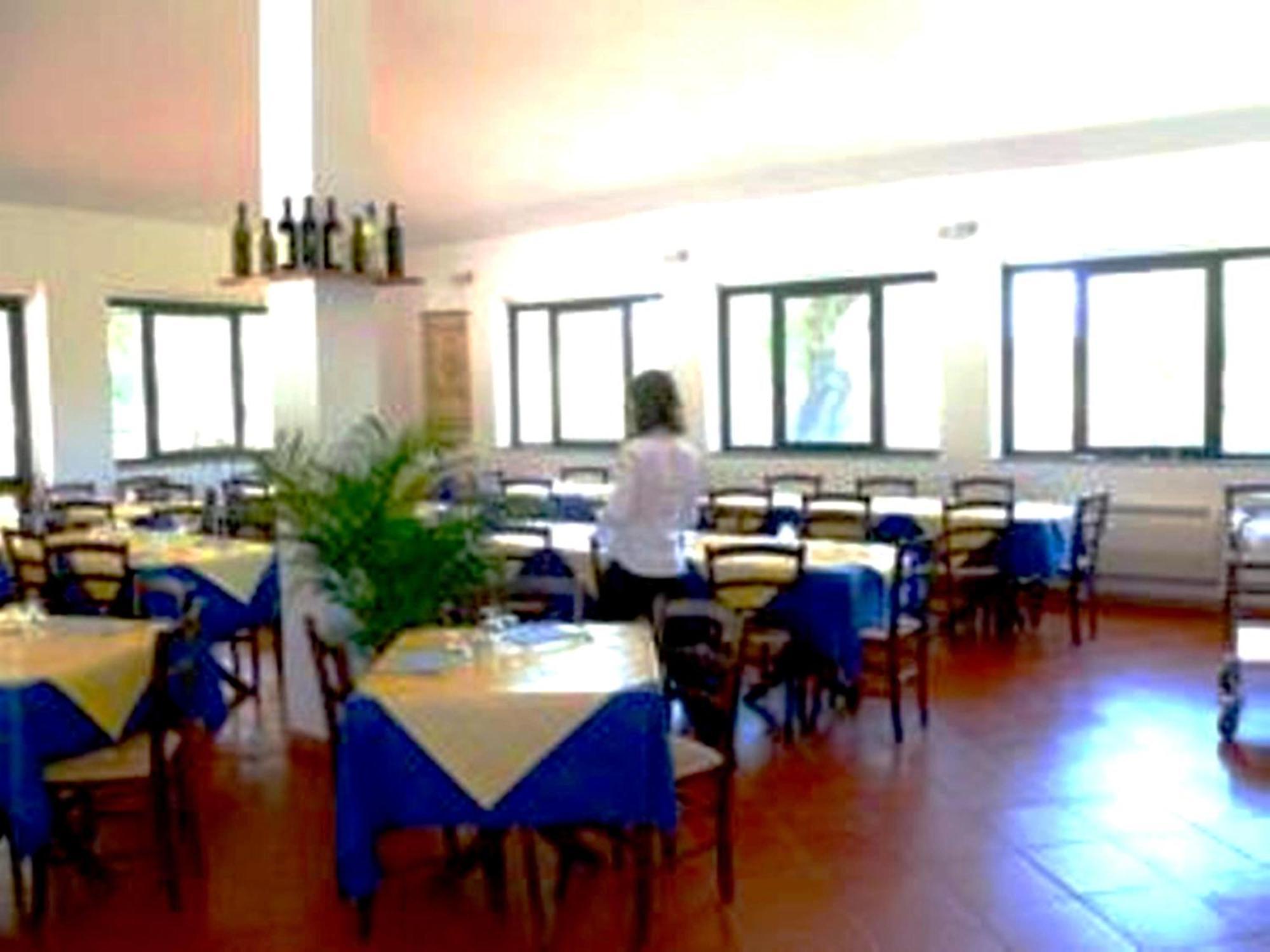 Nuraghe Ruiu Camping & Bungalow Norbello Buitenkant foto